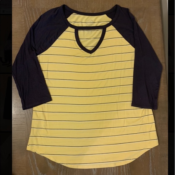 Maurices Tops - 3/4 sleeve yellow and black shirt